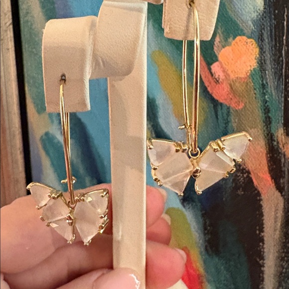EUC Kendra Scott Gold&Ivory Mother-Of-Pearl Butterfly Earrings Price now FIRM - Picture 10 of 11